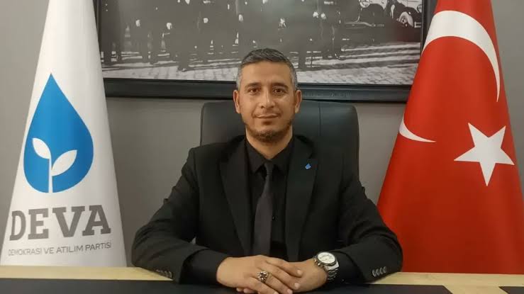 DEVA Partisi Kocaeli İl Başkanı Abbasioğlu’ndan Anneler Günü Mesajı