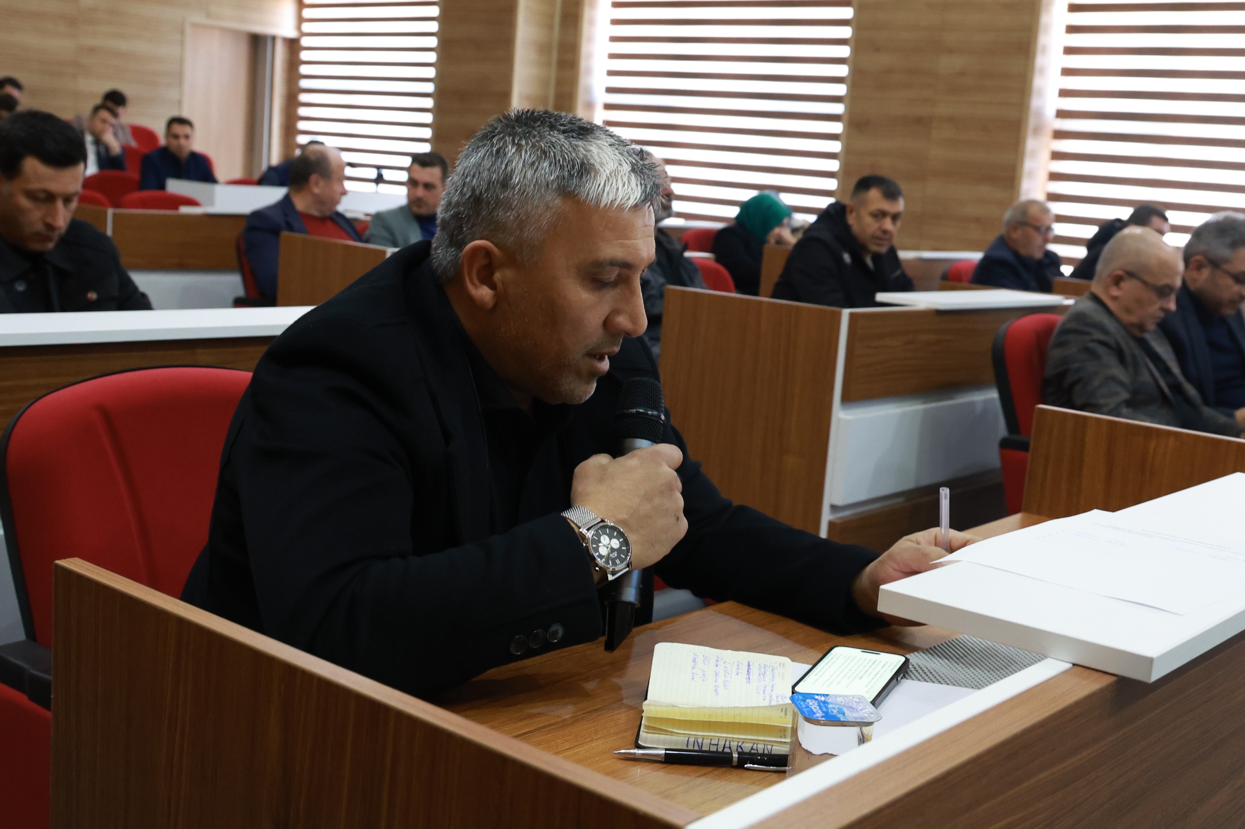 Kandıra’nın Sorunları Meclis Gündeminde: Hakan Akbaş’tan Dikkat Çeken Çıkış