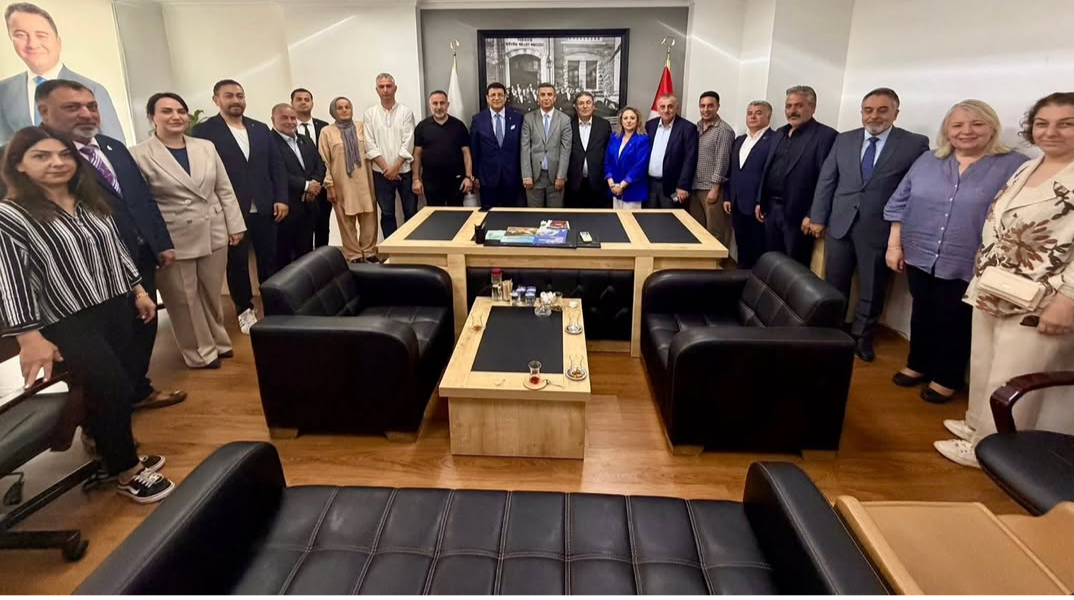 DEVA Partisi Kocaeli Teşkilatında Üst Düzey Buluşma