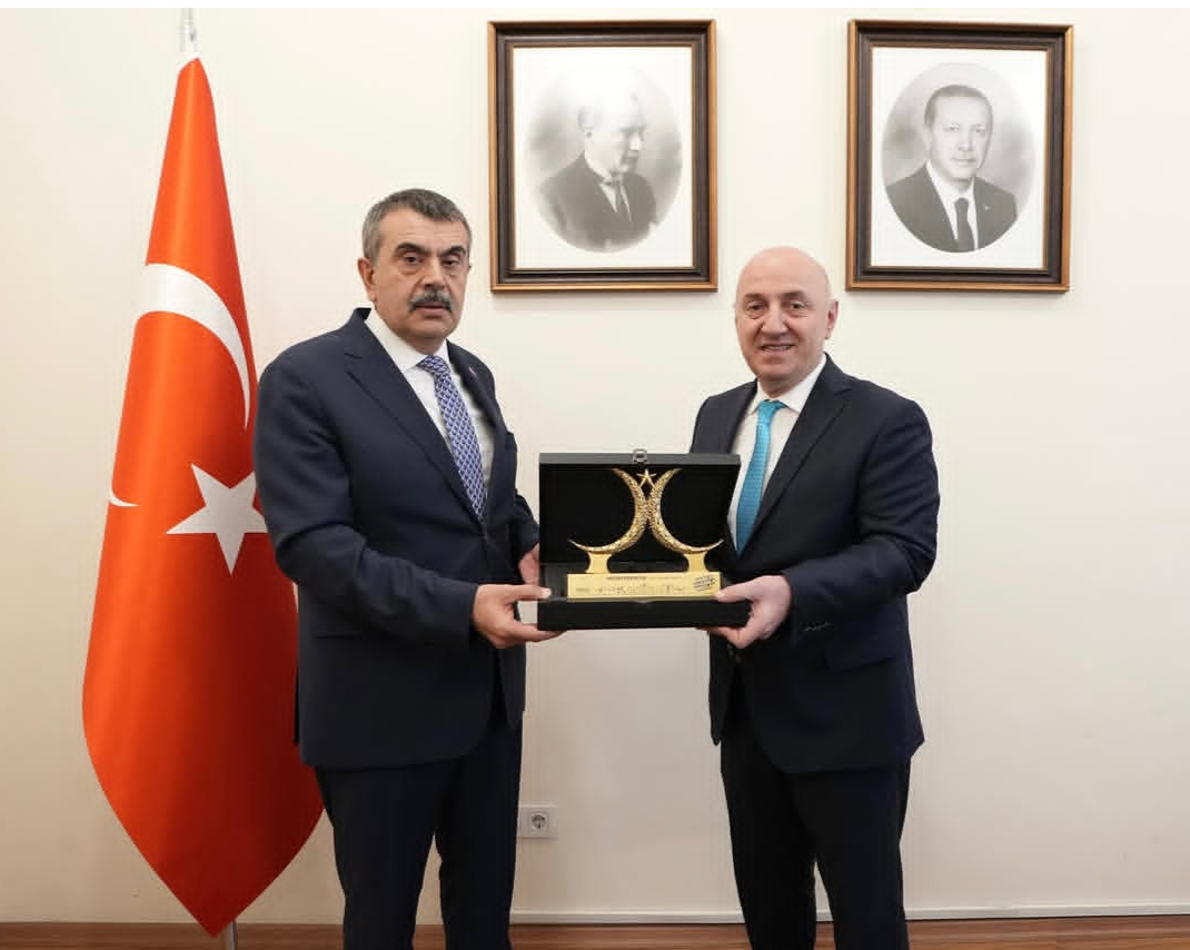 Darıca’ya Eğitim Müjdesi: 5 Yeni Okul ve Spor Salonu Geliyor
