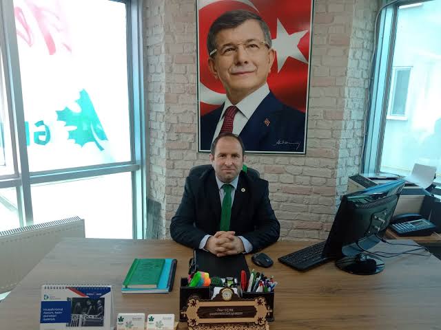 Toplumun Nabzını Tutan Başkan Ömer Uçar