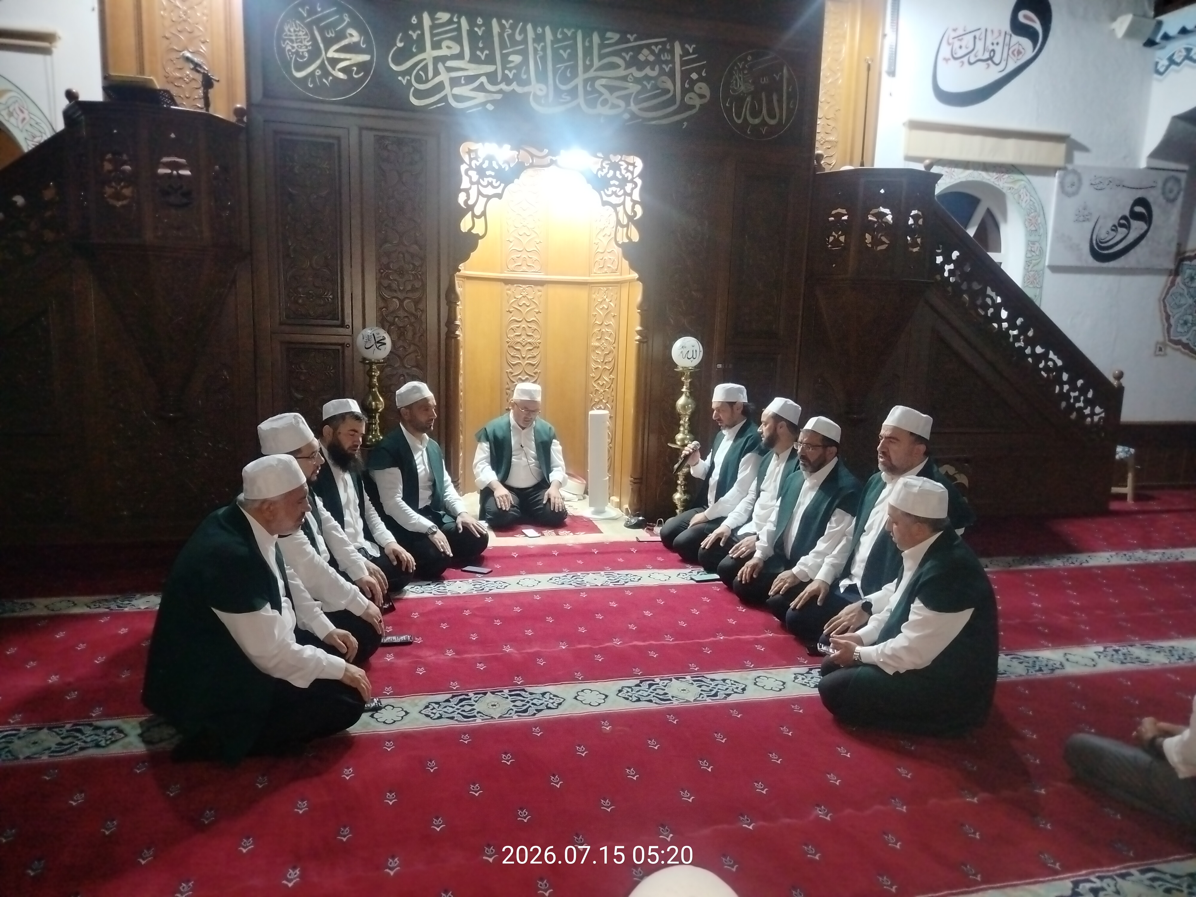 Derince Yenikent İmam-ı Âzam Camii'nde 15 Temmuz Şehitleri Dualarla Anıldı