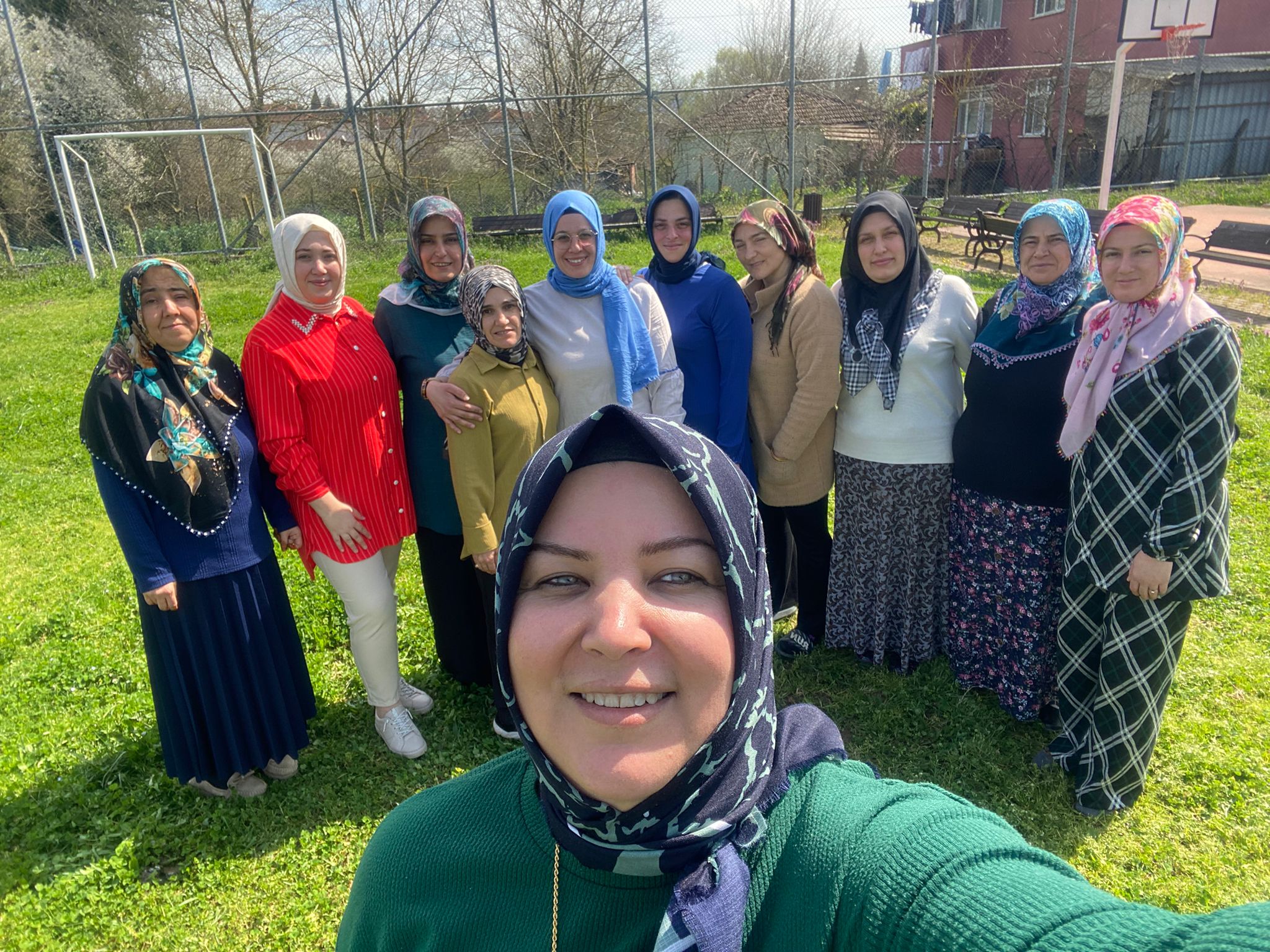 İMECE RUHU ESELER KÖYÜNDE KURSTA YAŞIYOR