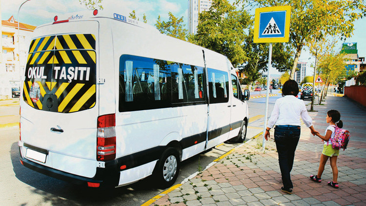Kocaeli'de Öğrenci Servis Ücretlerine Yüzde 35 Zam Kararı