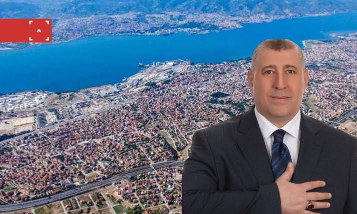 Ayhan Aksoy ve Derince Üzerine Birkaç Söz