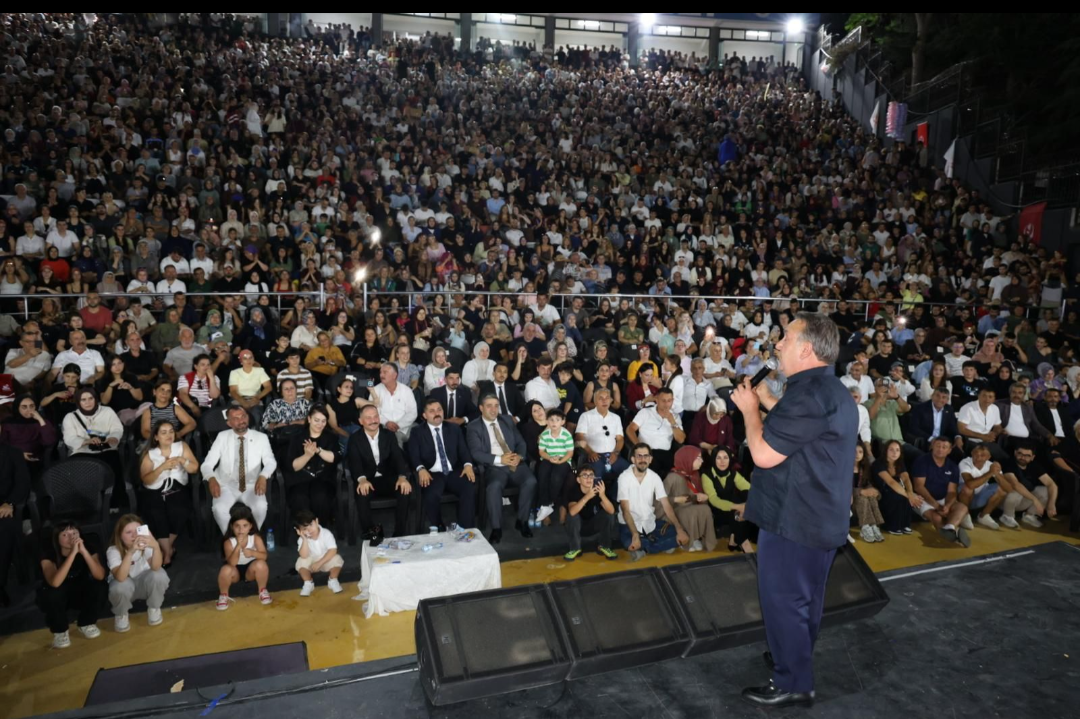 BBP Derince’den Tarihi Kalabalık: 6 Bin Kişi Birlik Buluşması’nda