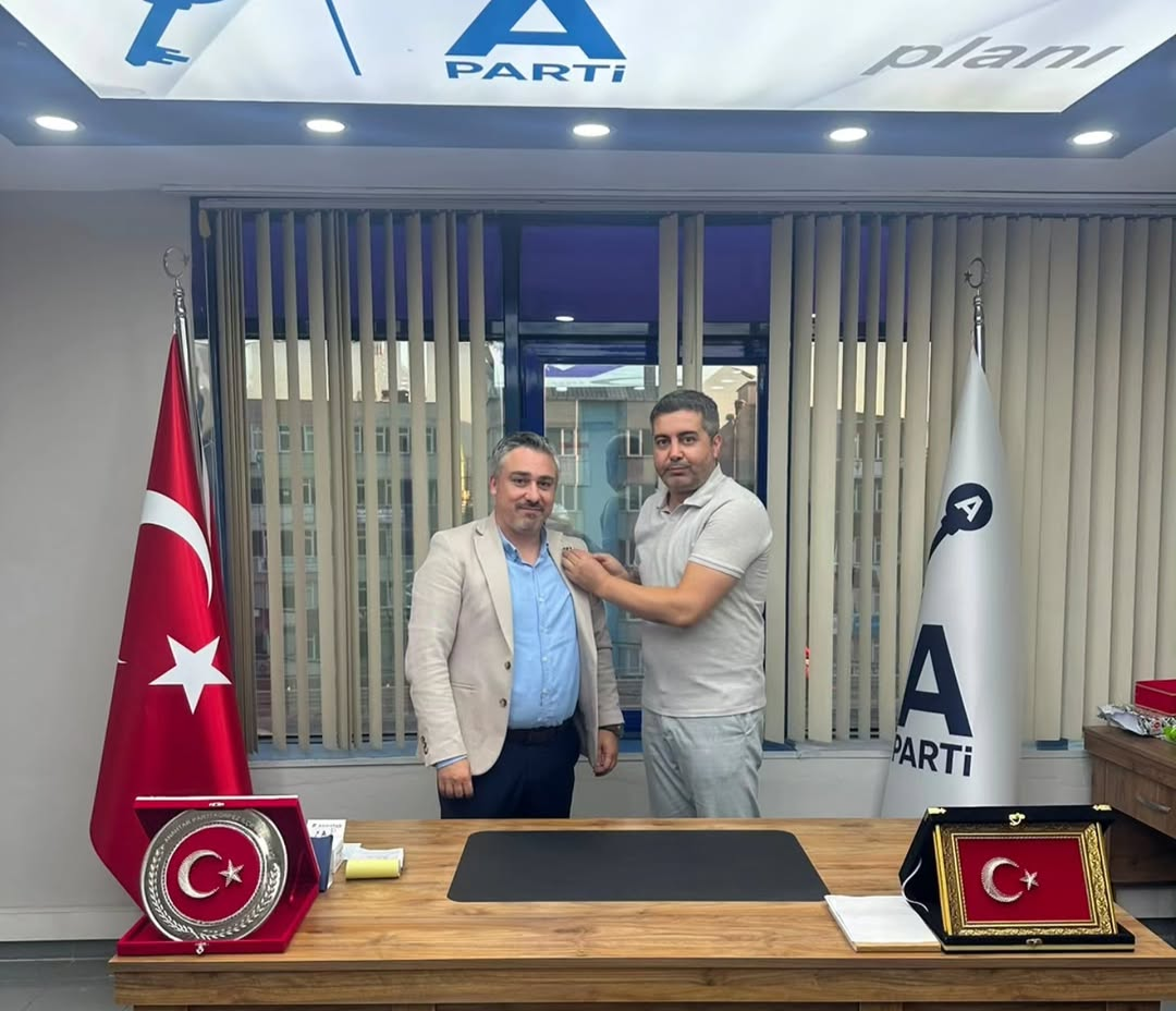 Körfez siyasetinde flaş gelişme! Hacı Kadir Hamamcıoğlu Anahtar Parti'ye katıldı.