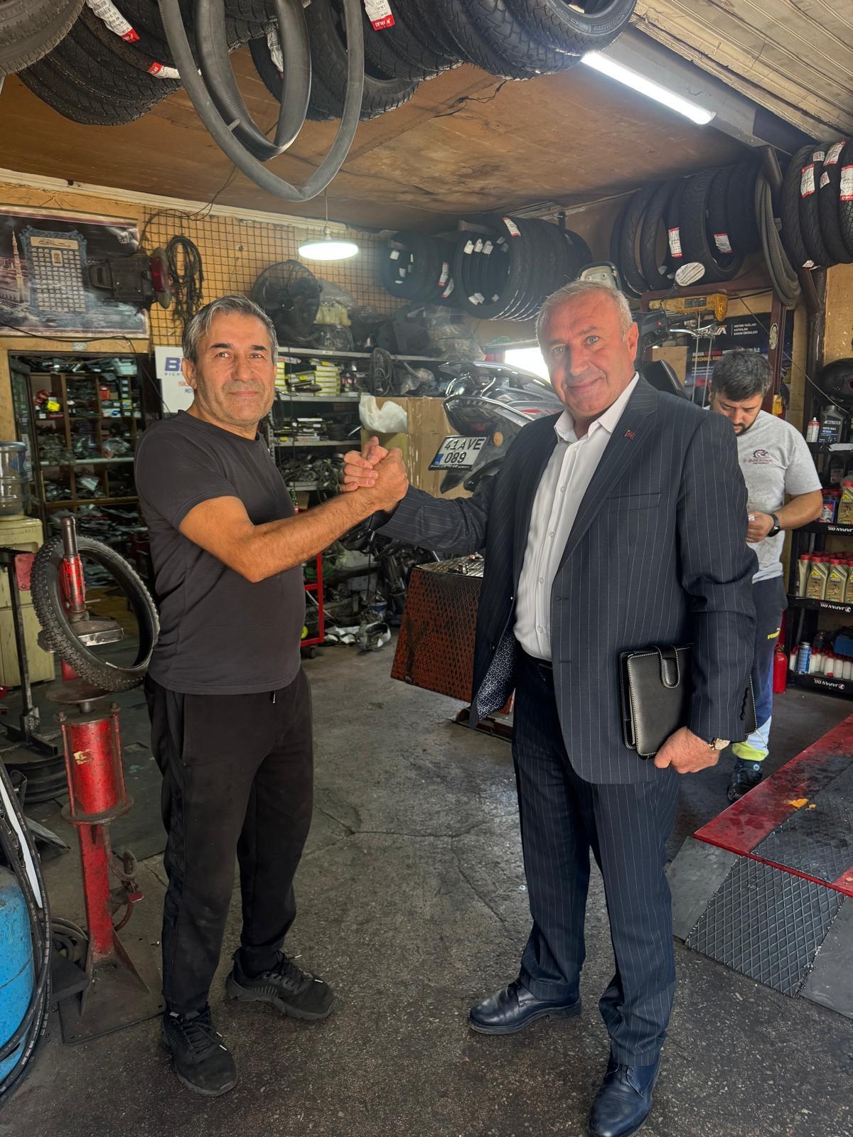 Derince Esnafı Hüsamettin Soylu’yu Yoğun İlgiyle Karşıladı