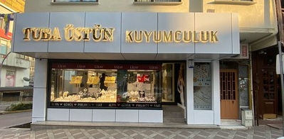 Tuba Üstün Kuyumculuk: Işıltının Adresi, Güleryüzün Yuvası